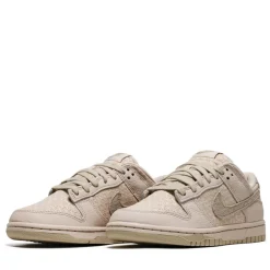 Women's Nike Dunk Low