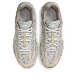 Women's Nike P-6000