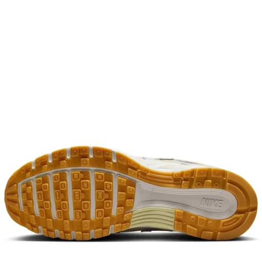 Women's Nike P-6000