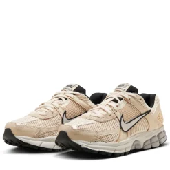 Women's Nike Zoom Vomero 5