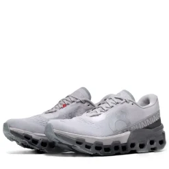 Women's On Cloudmonster 2